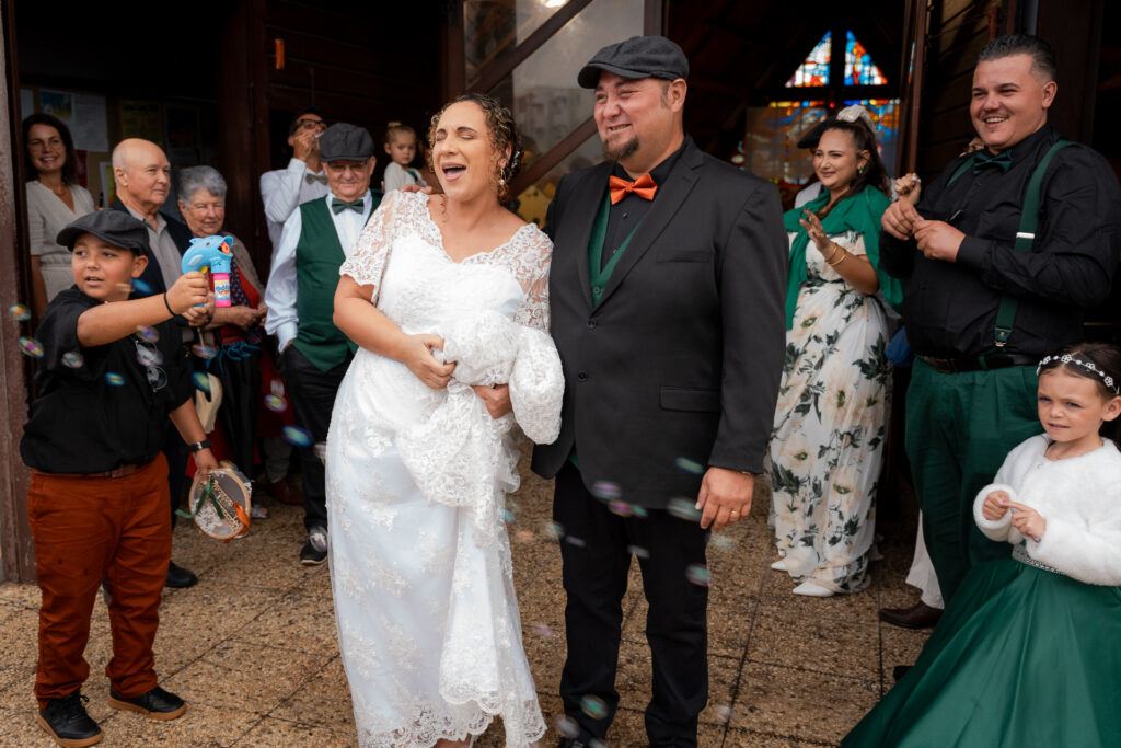 <head>
<title>photographie La Réunion</title>
<title>photographie de mariage</title>
<title>photo de couple</title>
<title>photo de mariés</title>
<title>photo de cérémonie</title>
</head>